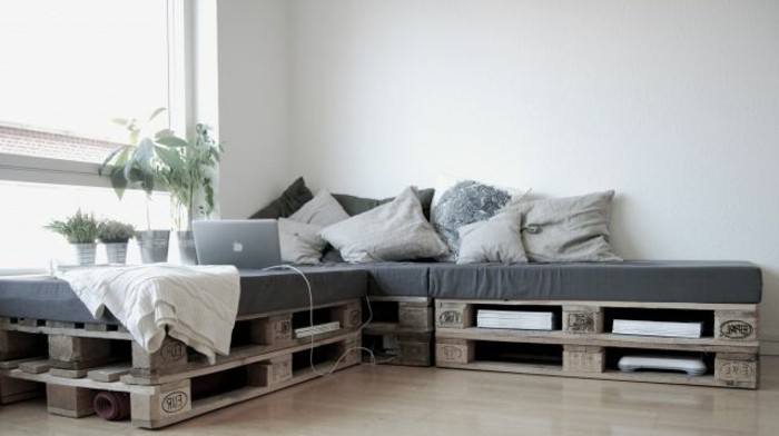 kreativno-modela-kauč-od-euro paleta super izgled