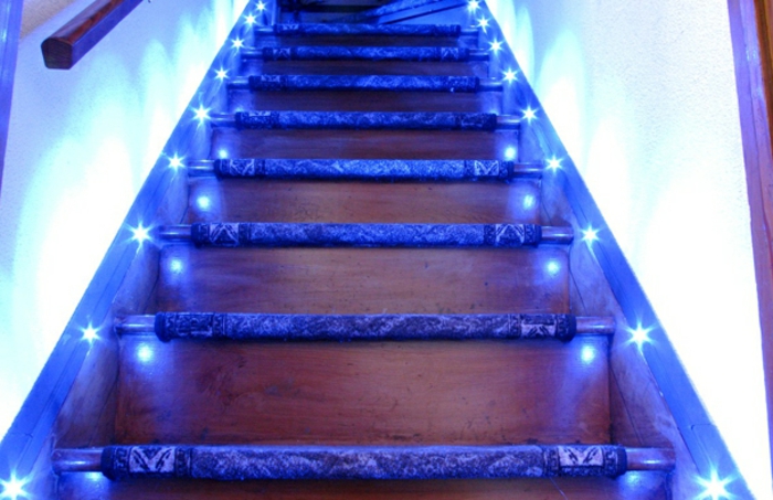 led világítás lépcső-kék fény megjelennek-super