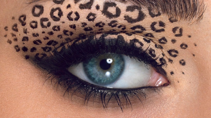 λεοπάρδαλη πρόσωπο-make-up-unikales μπλε μάτια