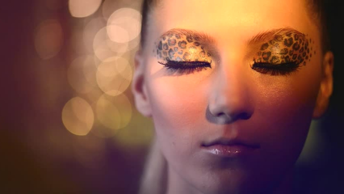 Leopard face-make-up-kauniit kasvot