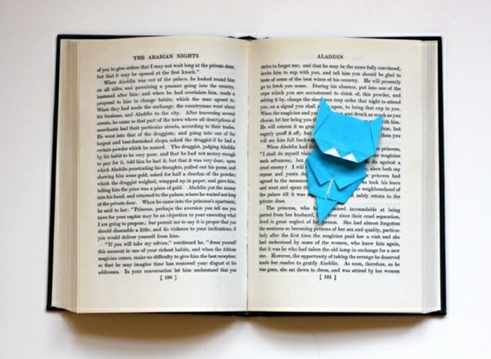 oznake-se-bi-plava origami figurica