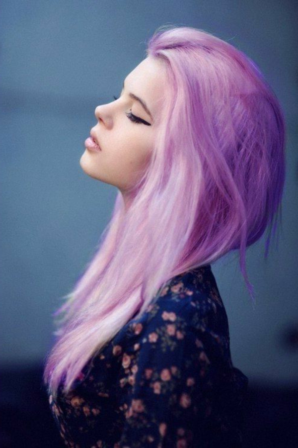 лилаво-коса-уникален вид - сив фон