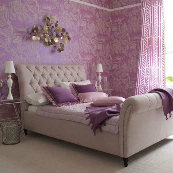 violetti-sisustus-makuuhuone-moderni vuode design