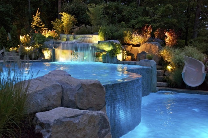 луксозен басейн-малък луксозен басейн-по-градина