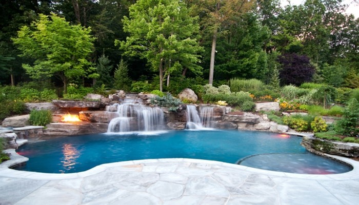 luksuzni bazen-još-a-super-luksuzni bazen-u-vrtu
