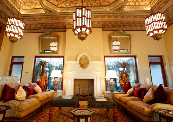 Марокански мебели-висок таван най-спалнята