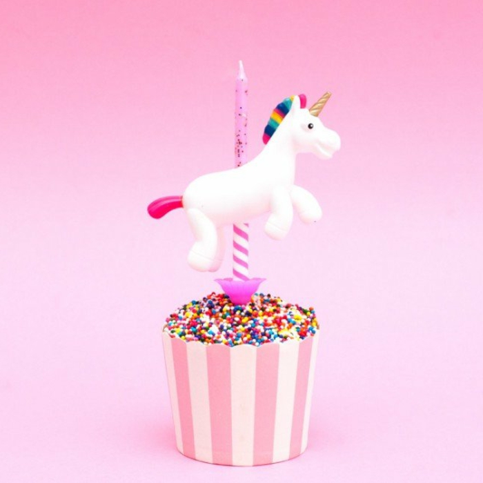 mini unicorn - идея за торта от еднорог