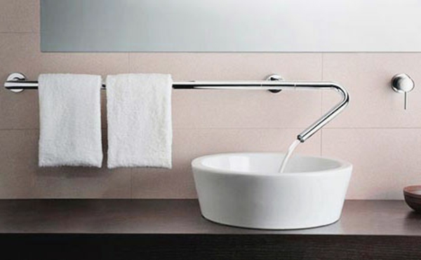 минималистичен баня-с-оригинална-дизайнер мивка