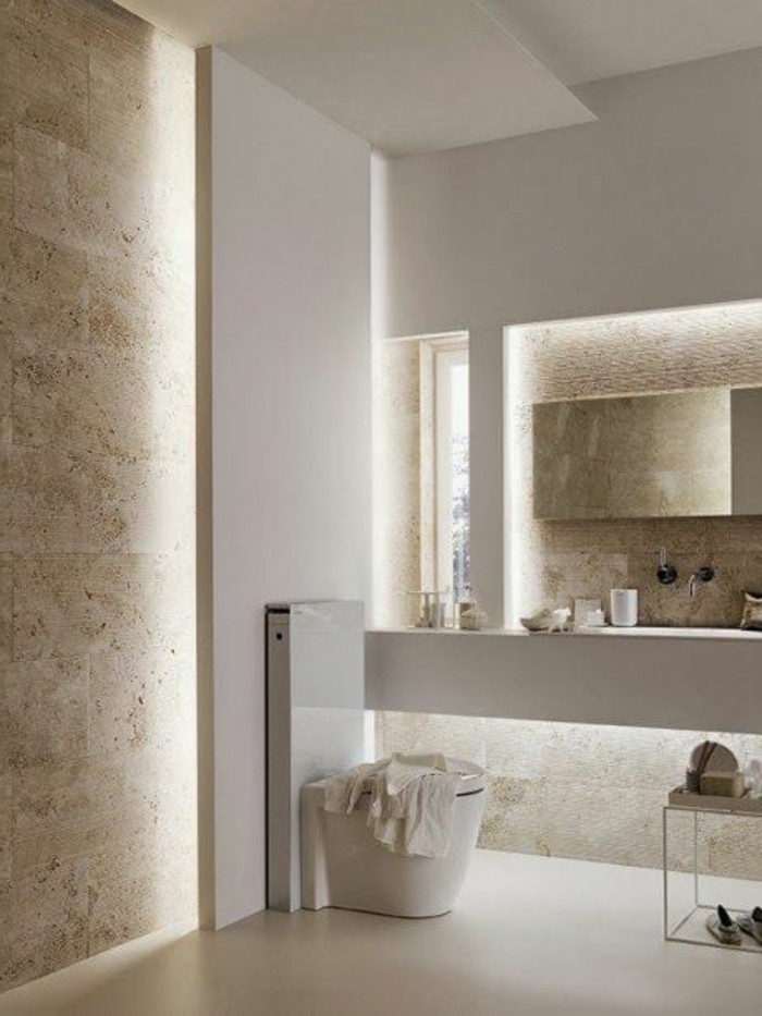 आधुनिक बाथरूम डिजाइन-विचारों-अप्रत्यक्ष-प्रकाश उच्च छत उपलब्ध