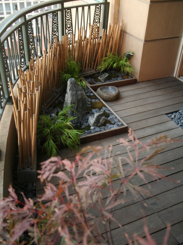 modernog bambusa - dekoracija na balkonu - vrlo kreativan dizajn