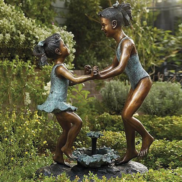 Съвременните градински скулптури-момиче-денс