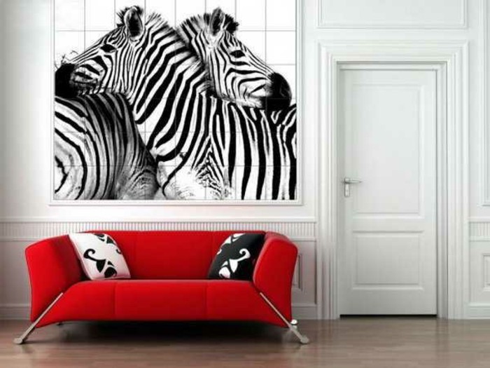 Moderni seinän muotoilu-in-olo-puna-sohva-mielenkiintoinen-alleviivaus-ideoita