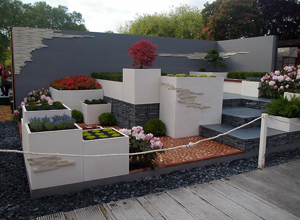 съвременната рок градина-супер-проектиран