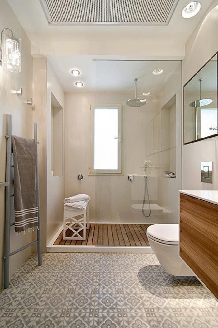 moderno-baño-con-fabulosas-interior simple y azulejos del baño