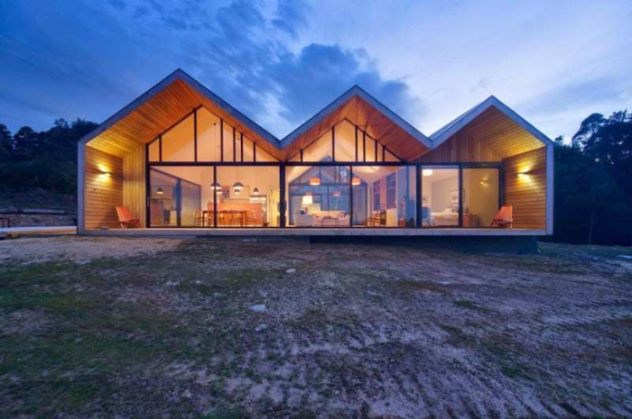 moderna kuća-zgrada-dizajn-s-zabat krov
