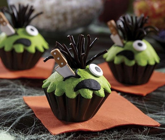muffin-mázolás-halloween-creepy-muffin