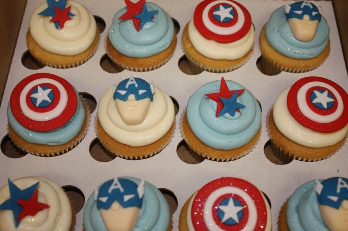 muffin-díszítő-ötletek-meséből-super-hero-fondant-magad-make