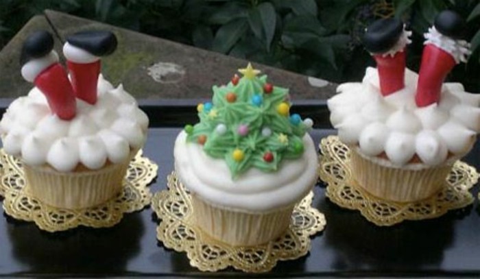 muffins-διακόσμηση-Χριστούγεννα-νόστιμο χριστουγεννιάτικο δέντρο