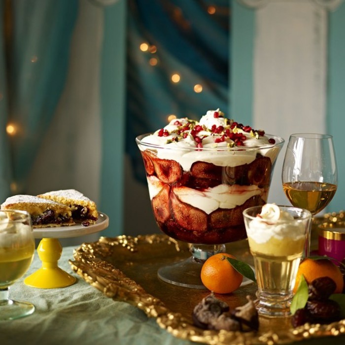 desert-u-staklu-svjetlosnih deserti-desert-božić-torta-šećer za glazuru-voće-voće Doerr