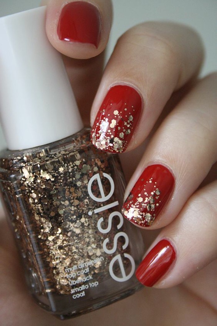 Diseño de uñas-ideas-weihnacten-rojo-y-oro-glitter-festivo-uñas esmalte de uñas