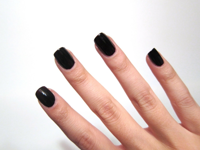 Nail Design-в-черно-супер-пра-дизайн