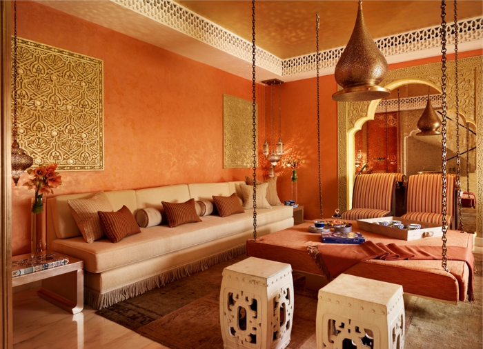 marokanski svjetiljke zlatni zid dekoracije bijele ukrase lustres krevet kauč dekucirani deko elegantan