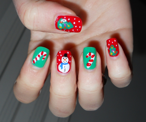 original-nails-for-christmas-beautiful-ideas-cool-pictures-on-the-nails Uñas de gel para Navidad