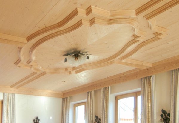 زخرفة السقف سقف خشبي وريفي من الخشب وPirner-Pommelsbrunn-نورنبرغ