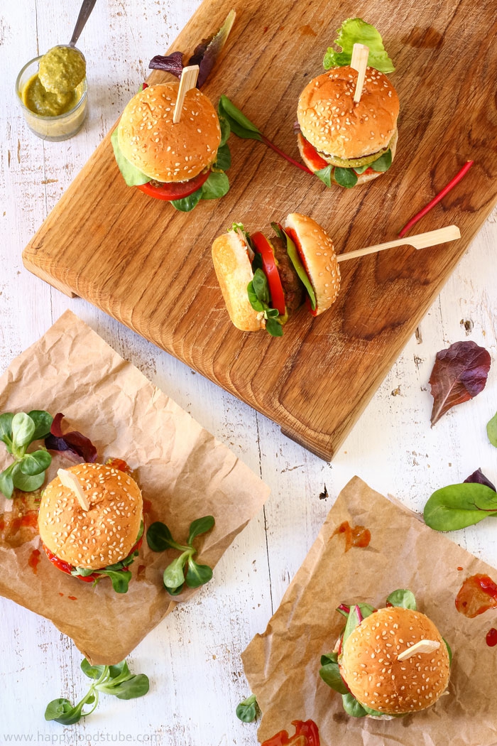 Recept za mini-burger, brz i jednostavan recept za vašu proslavu, ideje za prstnu hranu