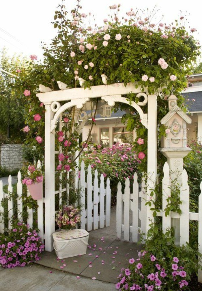 凉亭，花园的门和栅栏玫瑰拱门