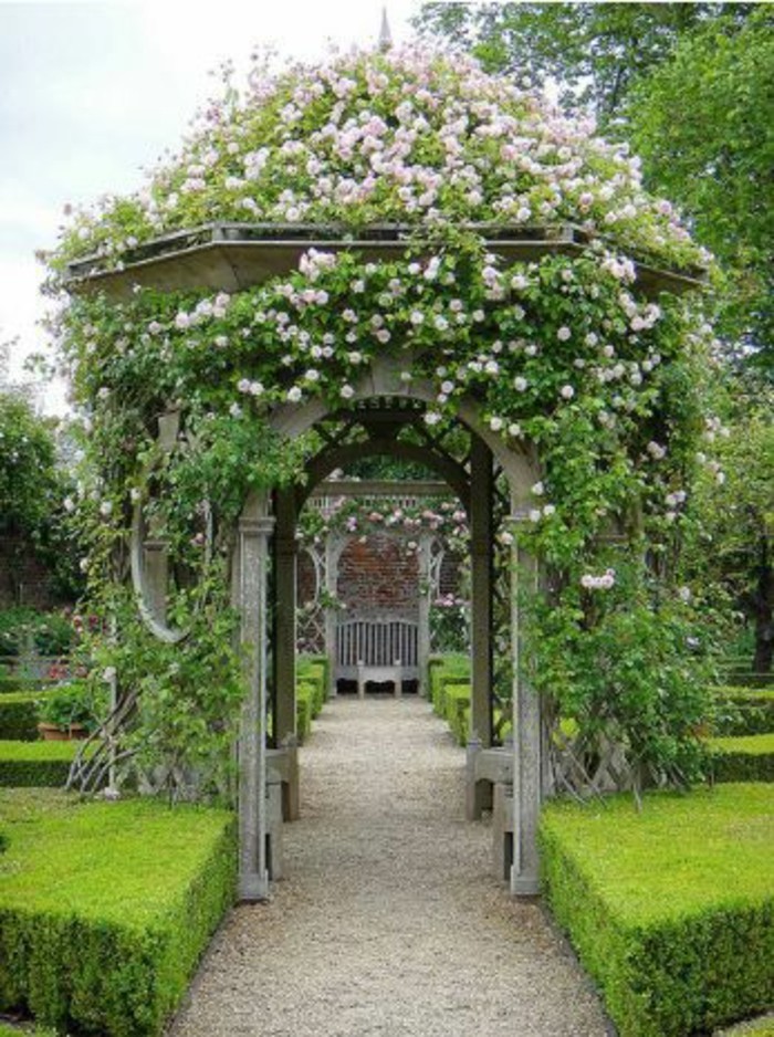 pergola és-kerítések-szép-rózsák