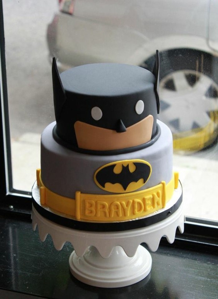 كعكة شخصية للأطفال تاريخ الميلاد باتمان