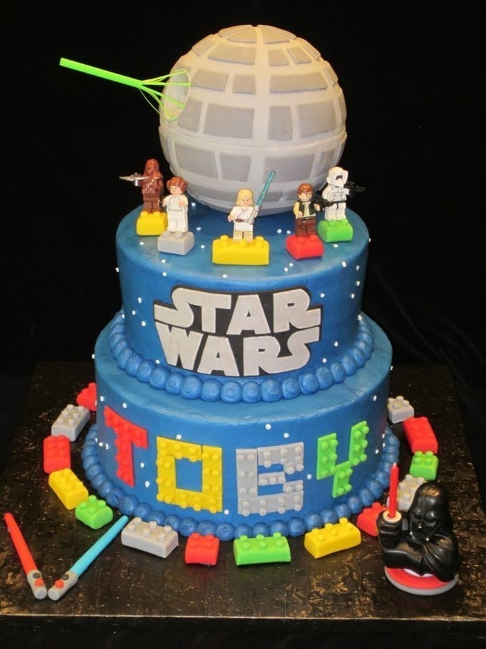 स्टार वार्स कला के साथ बच्चे जन्मदिन के लिए व्यक्तिगत केक