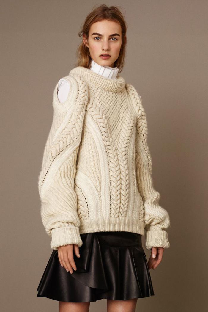 džemper-vune-žene-krem boje zanimljive obrasce za pletenje