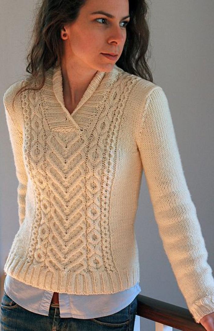 пуловер вълнени жени-красив модел V-образна яка