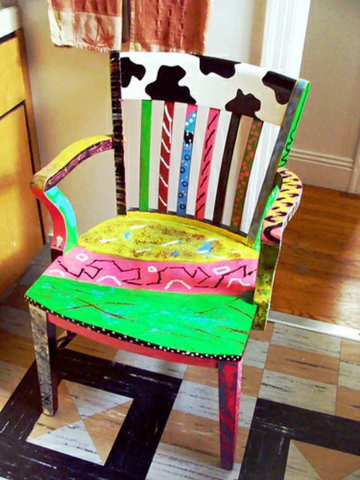 újrahasznosítás bútor-színes-szép szék