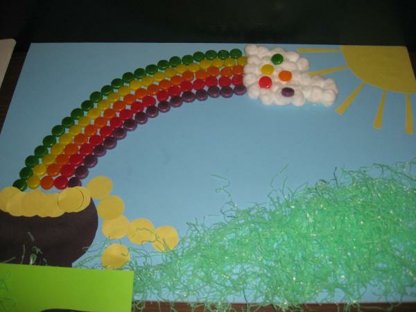 занаятчийски идеи за детска градина - бонбони дъга