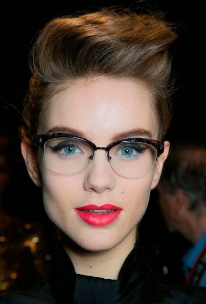 retro-szemüveg-for-women-gyönyörű modell
