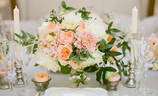 arrangements de table romantique pour le mariage original-Deco floral