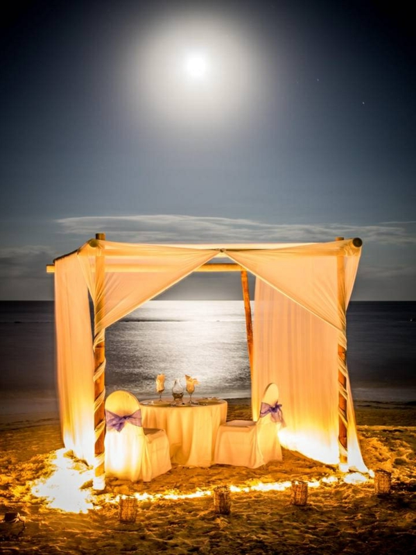 romantične-ideje-na-plaži