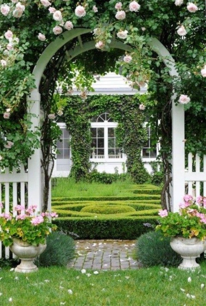 玫瑰拱门最后院花园的设计思路