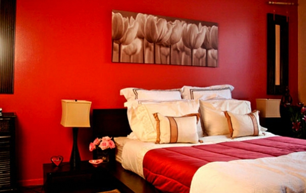 लाल बेडरूम की दीवार डिजाइन रंग करने के लिए फेंग शुई से ट्यून किए गए थ्रो