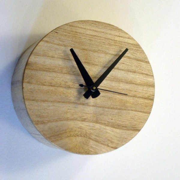 кръг стенен часовник-от-дърво дизайн