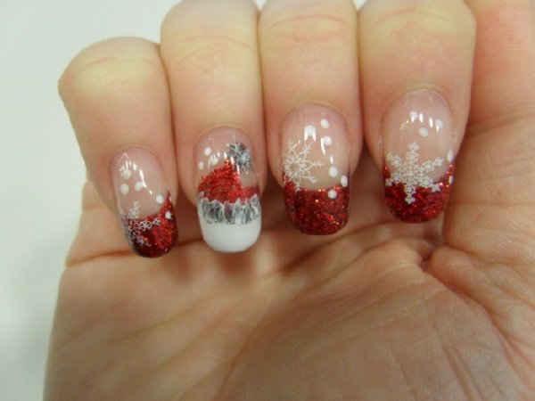 lijepo uređen nokte po Božića s božićnim motivima-gel noktiju-za-Božić