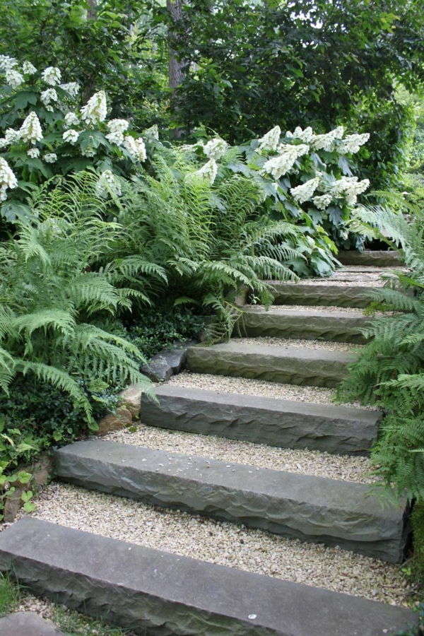-beautiful-الدرج-في حديقة فكرة