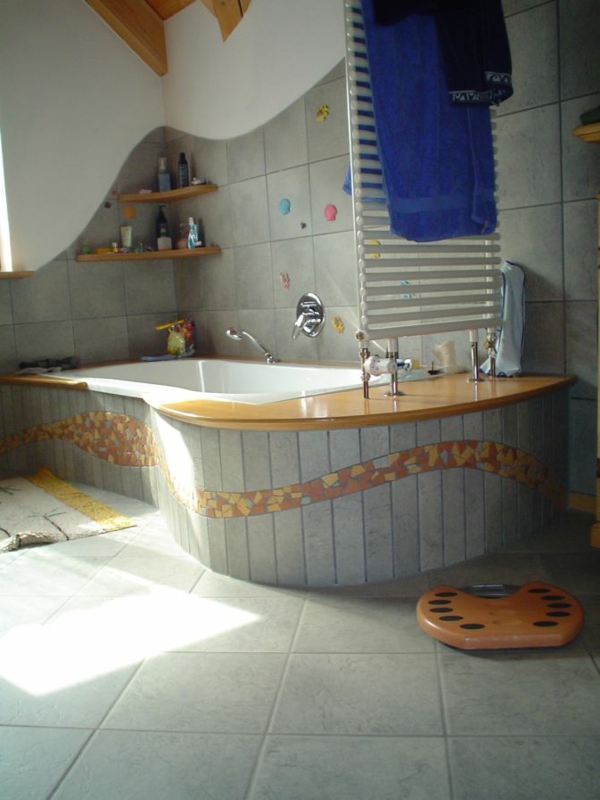 красива баня плочки модерна вана - сиво