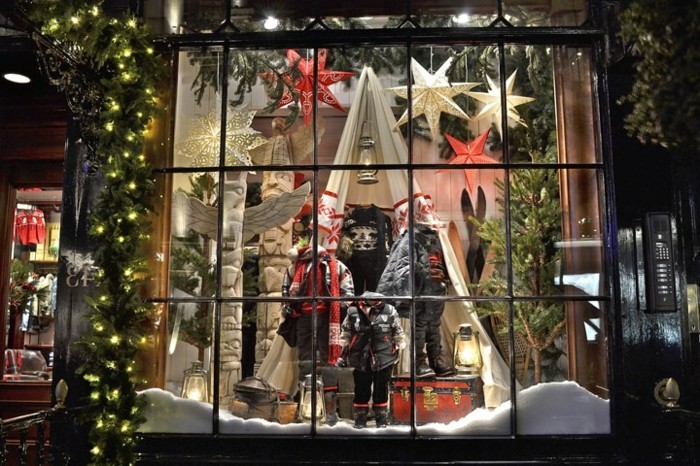 όμορφο παράθυρο διακοσμήσεις-για-Χριστούγεννα-shaufenster σχεδιασμού