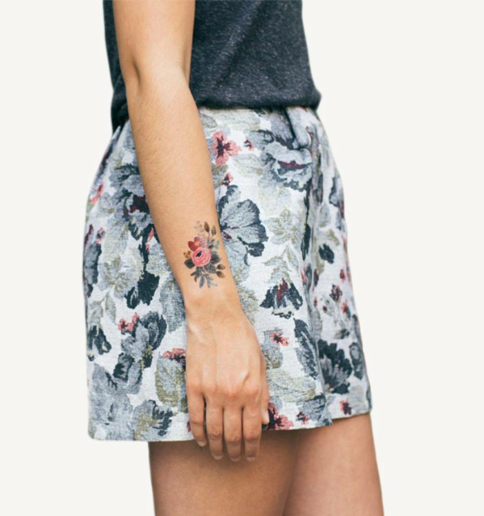 татуировка шаблони жени цветни малко татуировка на ръка татуировка печат като полата къса пола с разбъркване