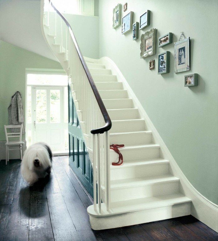 lijepo-hodnik-slika frame-by-the-zid-a-pas-flausigen