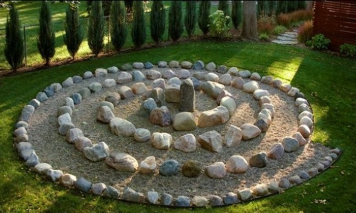 حديقة جميلة-الأفكار مع الحجارة